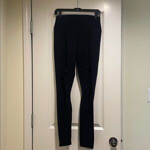 ALO Yoga Black Ankle Pants